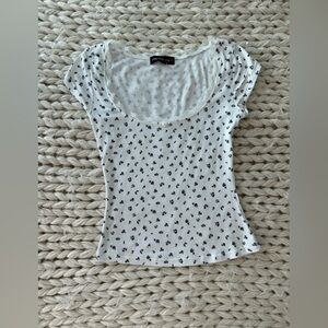 New COQUETTE Women's White crop top + blue roses size S - elastic texture/fabric